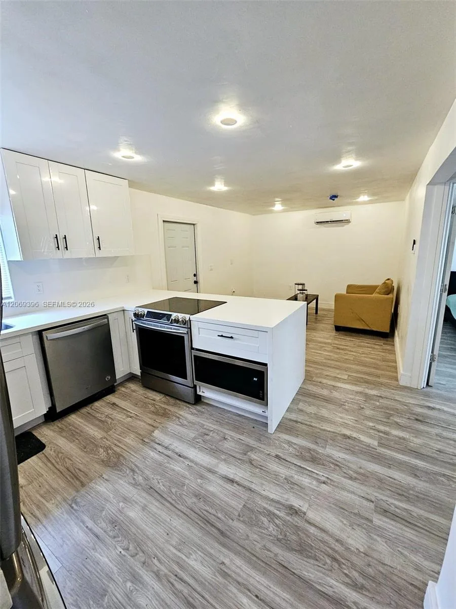 5000 SW 26th Ave, Dania Beach, FL 33312 photo 12