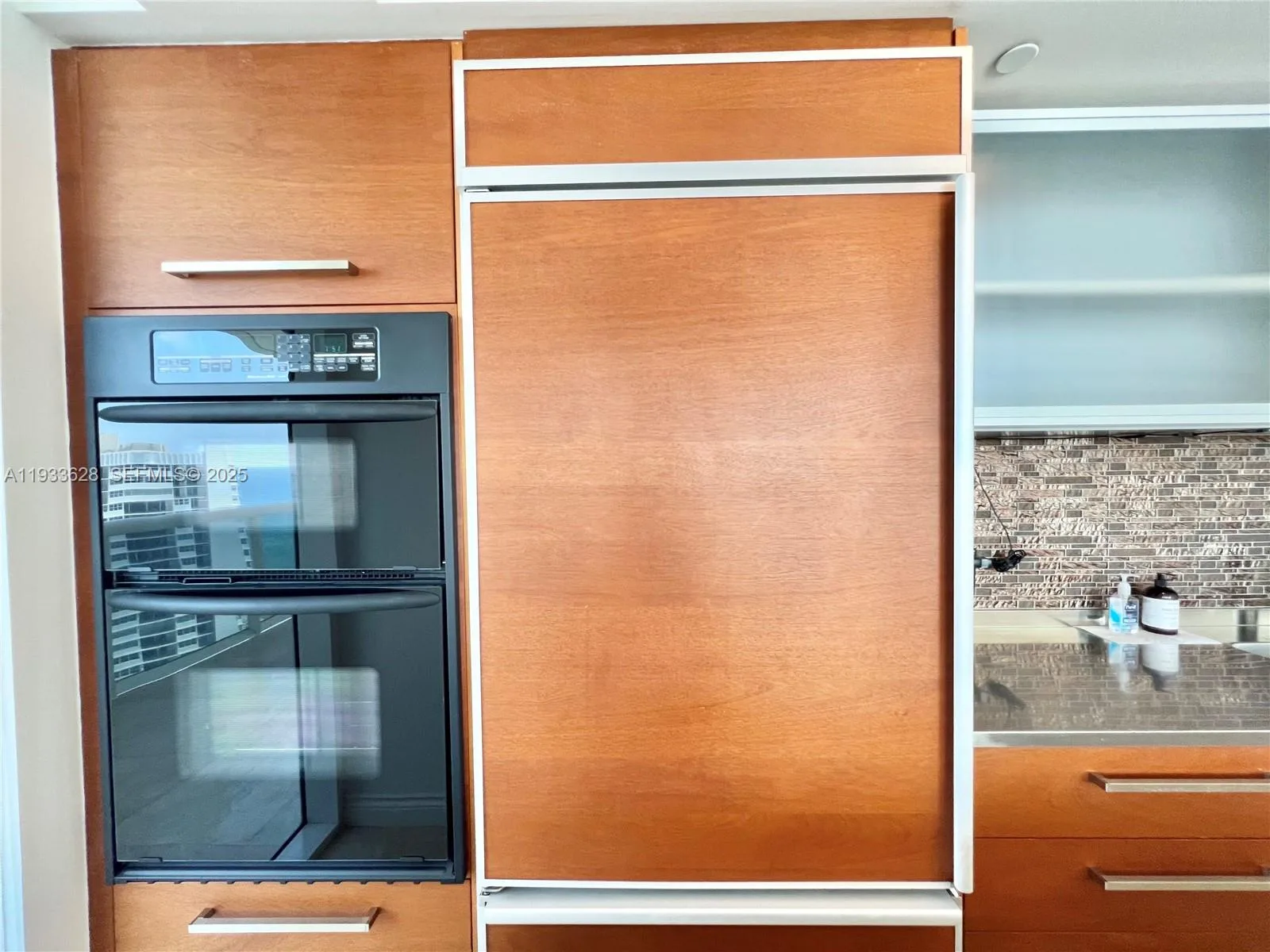 1850 S Ocean Dr # 2204, Hallandale Beach, FL 33009 photo 11