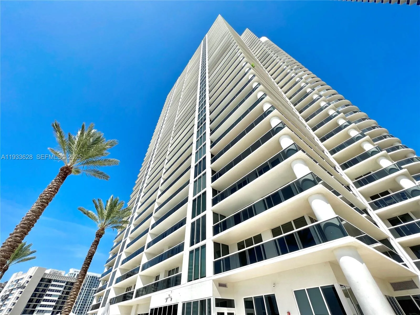 1850 S Ocean Dr # 2204, Hallandale Beach, FL 33009 photo 2