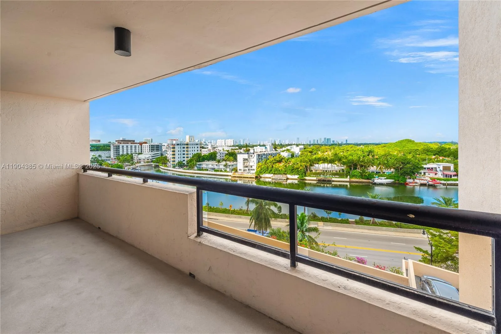 2555 Collins Ave # 904, Miami Beach, FL 33140