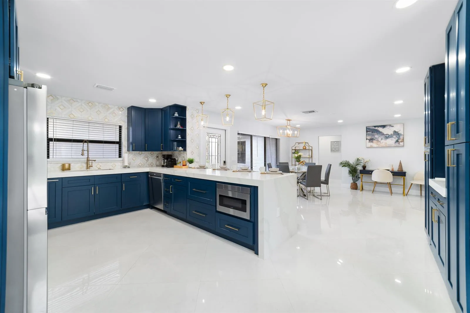 324 Bamboo Road, Palm Beach Shores, FL 33404 photo 12