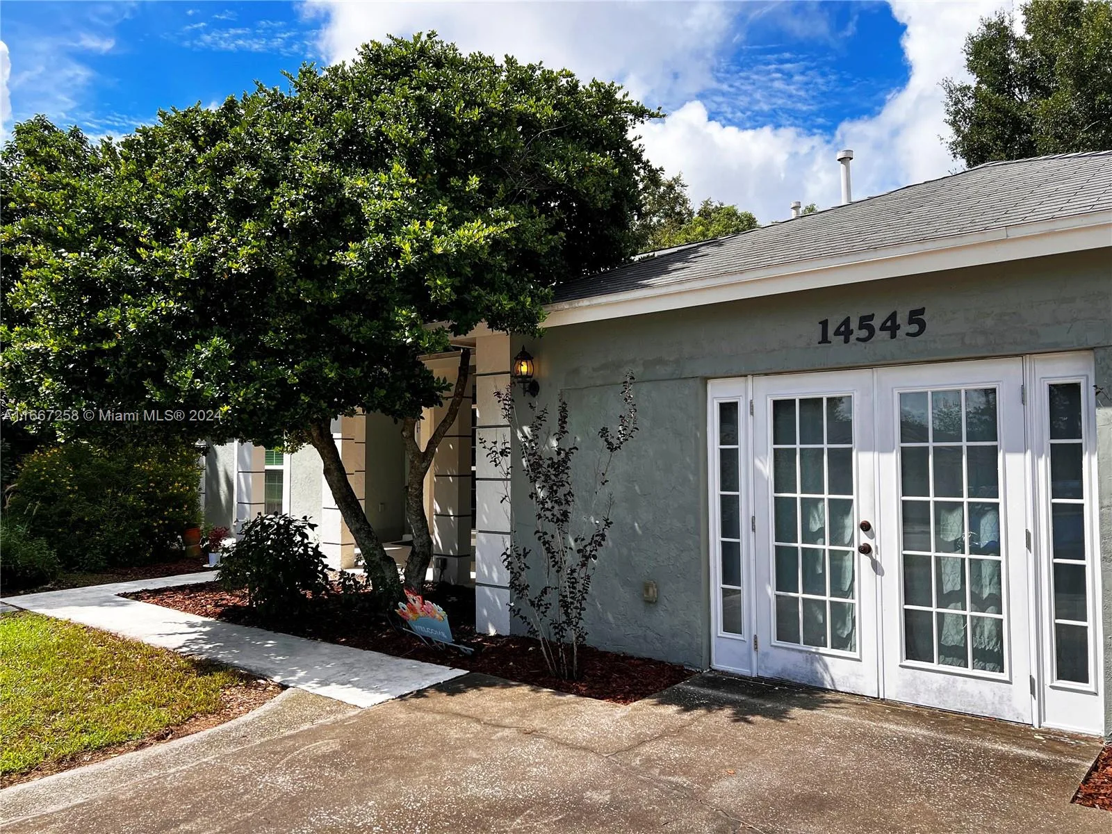 14545 Pointe East Trail, Clermont, FL 34711 photo 2