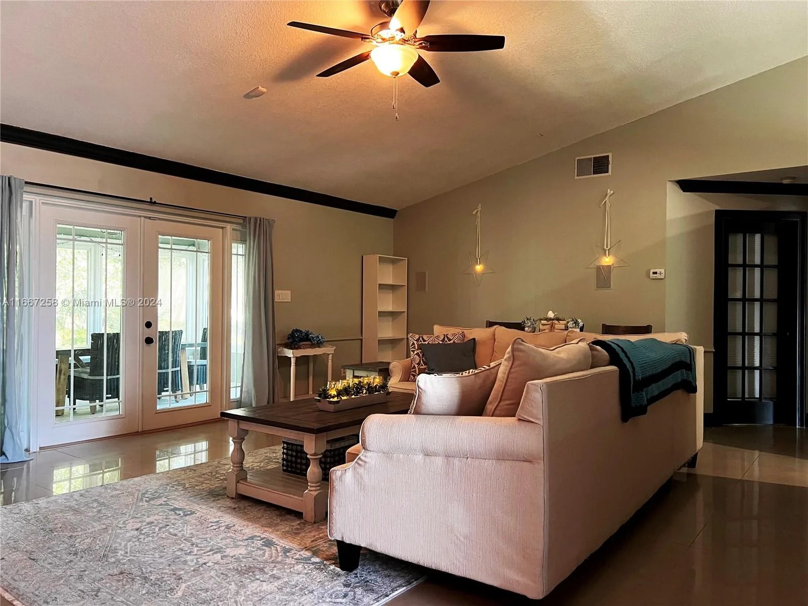 14545 Pointe East Trail, Clermont, FL 34711 photo 4