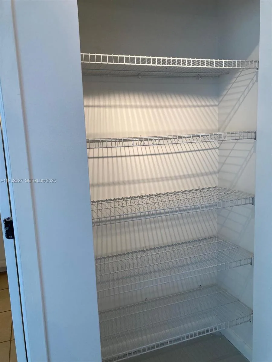 2001 Biscayne Blvd # 2608, Miami, FL 33137 photo 7