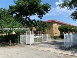 4655 Palm Ave # 315, Hialeah, FL 33012