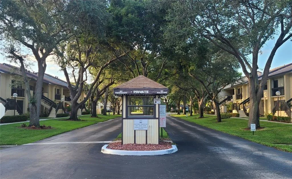 2059 SW 15th Street # 217, Deerfield Beach, FL 33442 photo 3