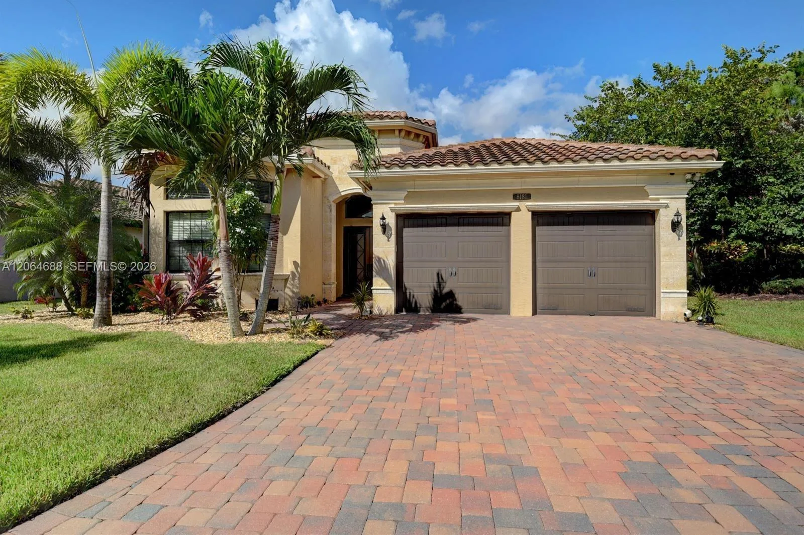 8181 Banpo Bridge Way, Delray Beach, FL 33446