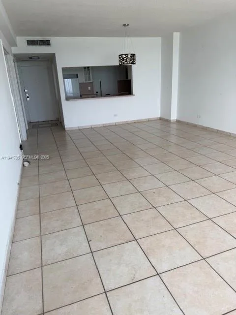 5601 Collins Ave # 607, Miami Beach, FL 33140 photo 9