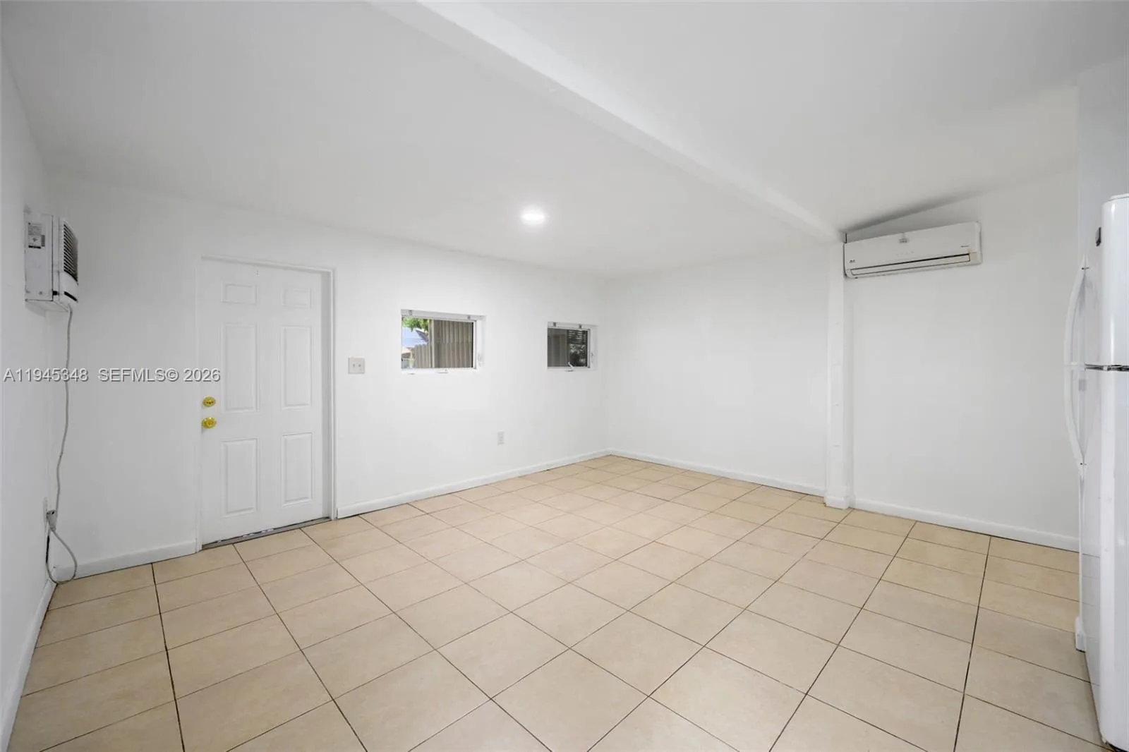 348 NE 58th St, Miami, FL 33137 — zdjęcie 2