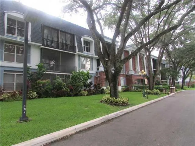 3660 Inverrary Drive # 2f, Lauderhill, FL 33319 photo 9