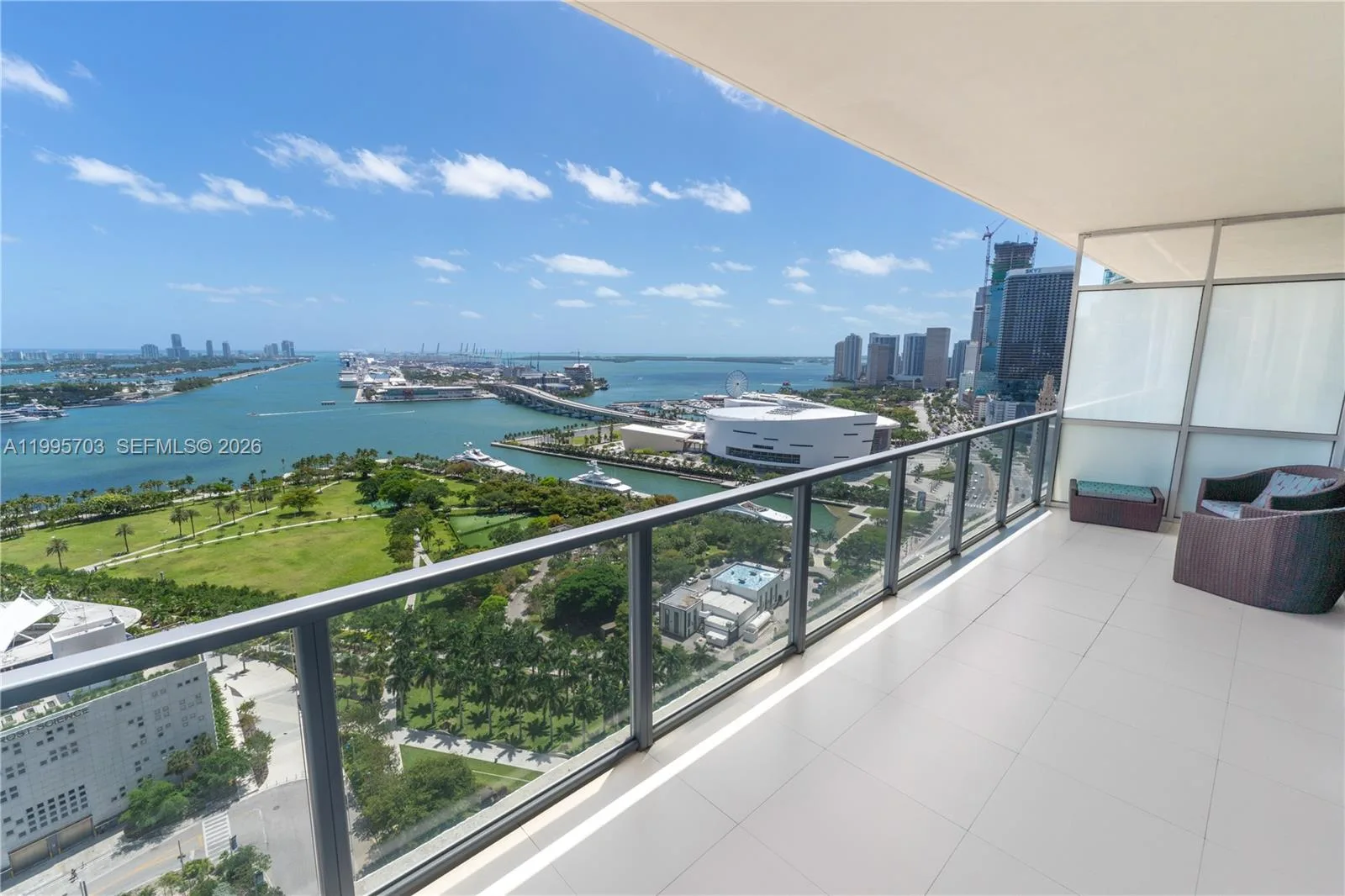 1100 Biscayne Blvd # 2902, Miami, FL 33132