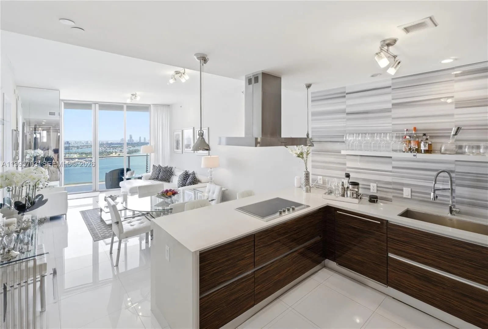 1100 Biscayne Blvd # 2902, Miami, FL 33132 photo 5