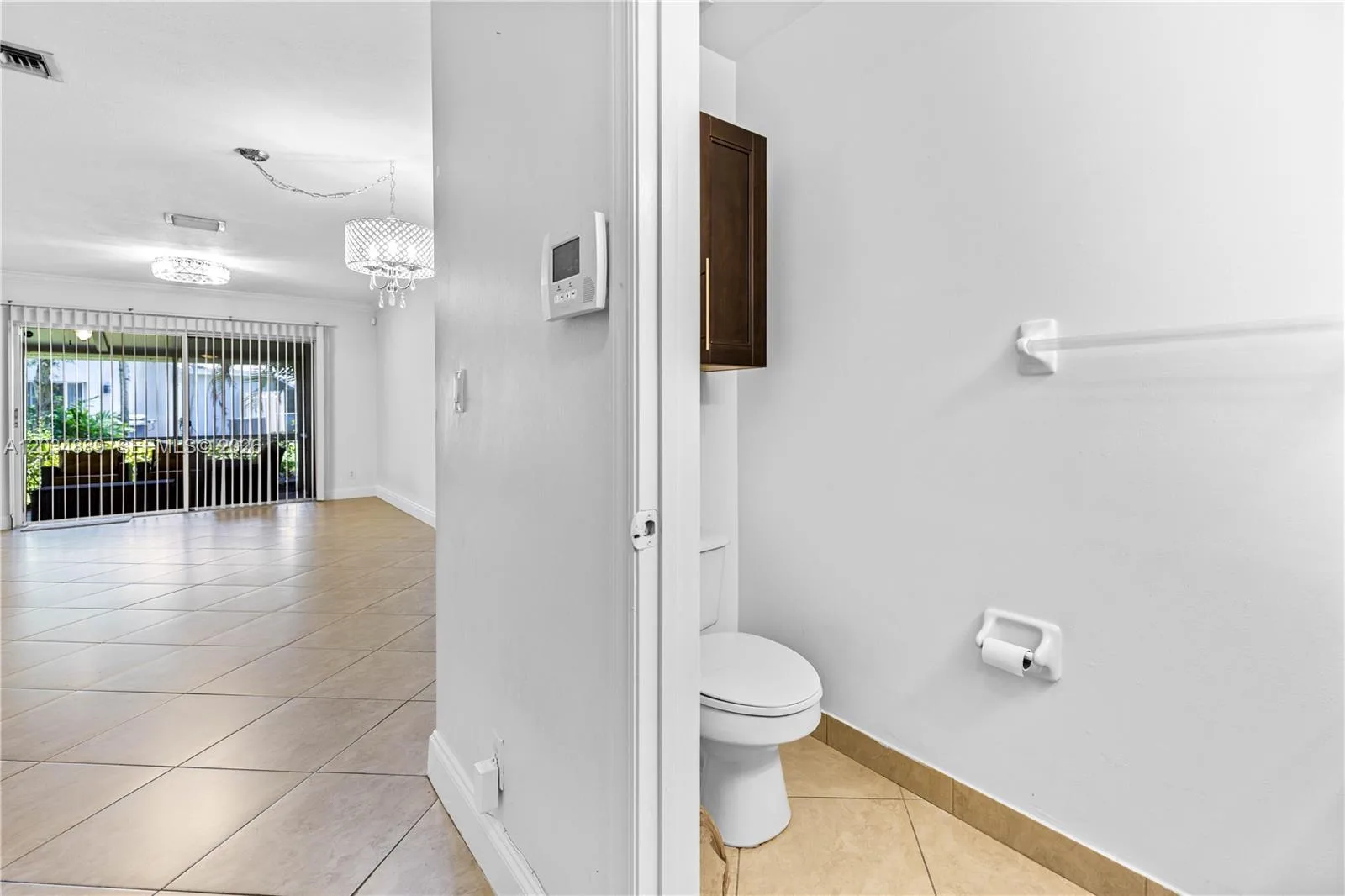 1125 SW 44th Ave, Deerfield Beach, FL 33442 photo 11