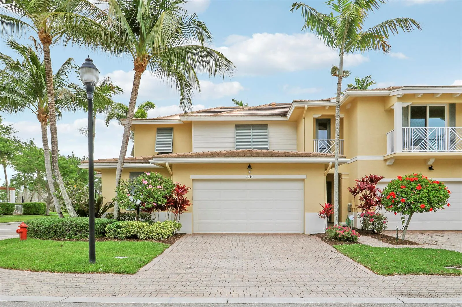 4044 Kingston Lane, Palm Beach Gardens, FL 33418 photo 2