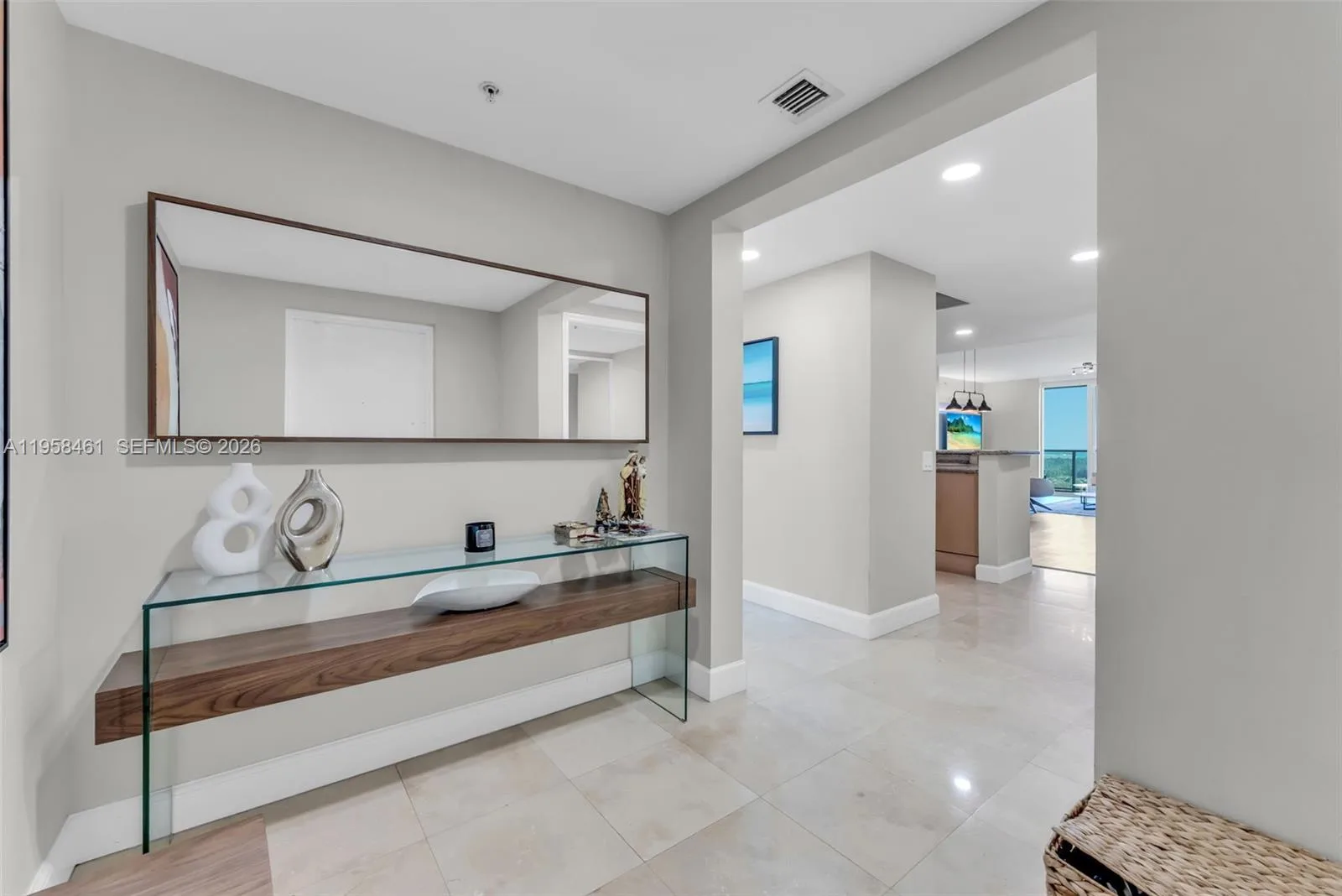 14951 Royal Oaks Ln # 2201, North Miami, FL 33181 photo 3