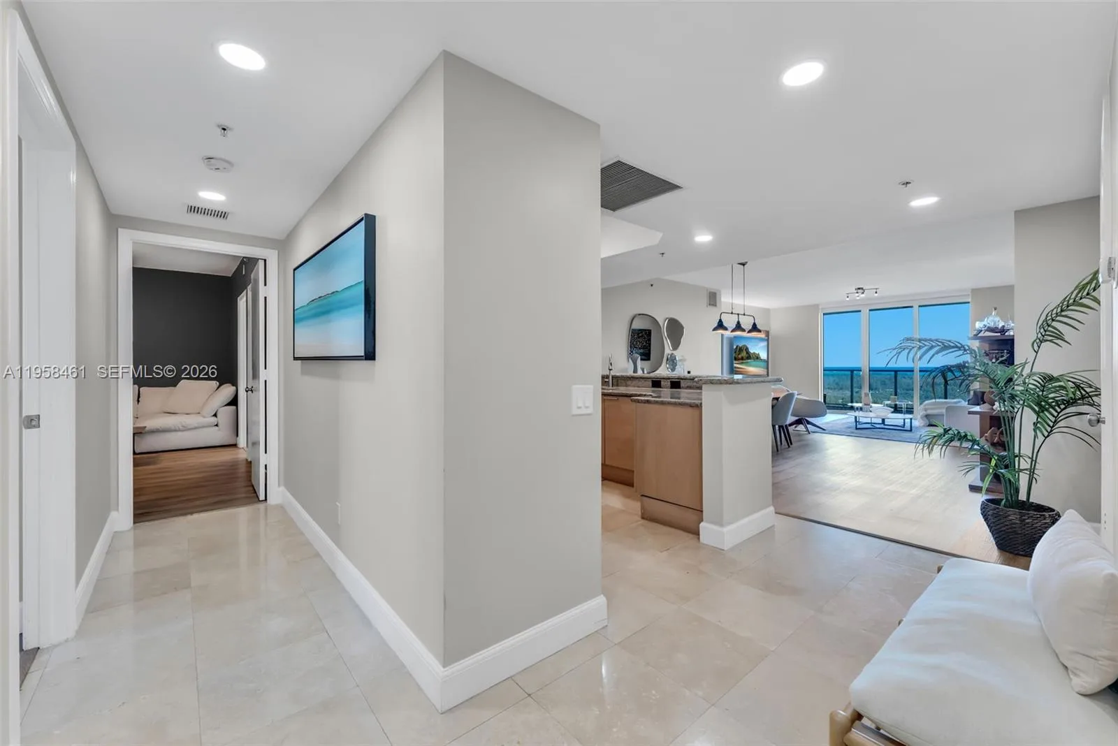 14951 Royal Oaks Ln # 2201, North Miami, FL 33181 photo 4