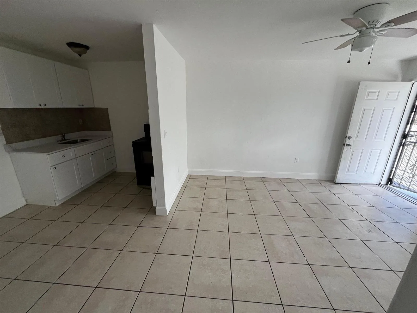 3015 NW 8th Avenue # 11, Miami, FL 33127
