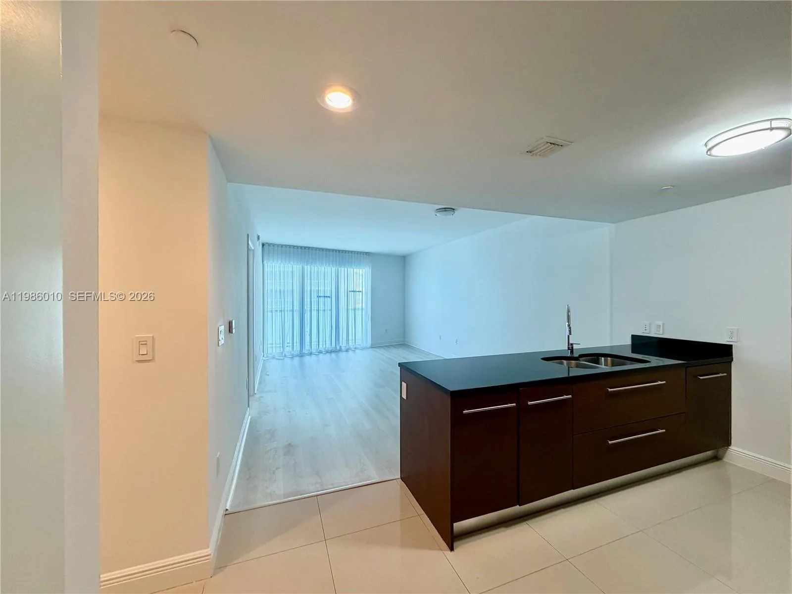 475 Brickell Ave # 1711, Miami, FL 33131 photo 6