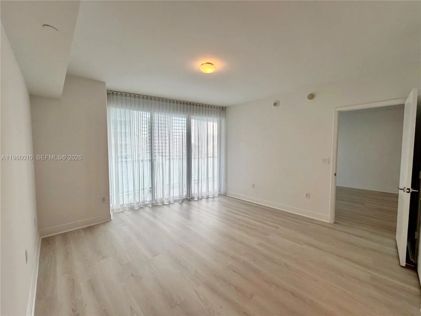 475 Brickell Ave # 1711, Miami, FL 33131 photo 9
