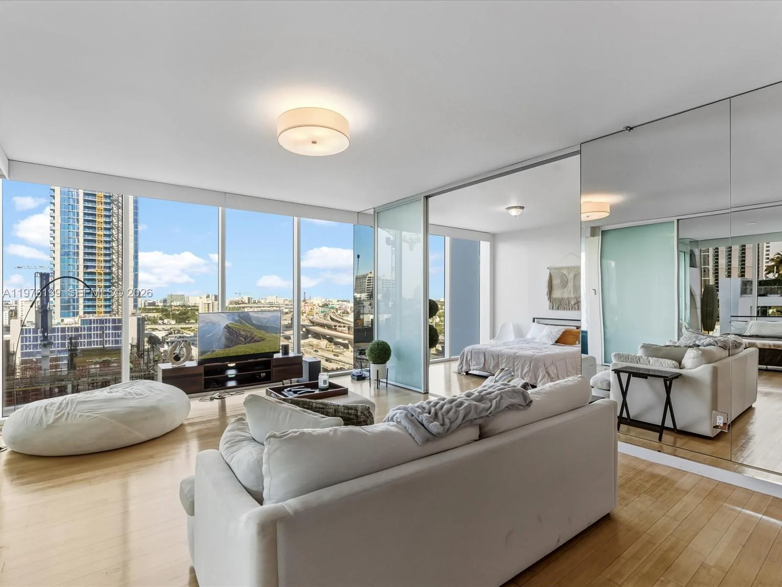 1040 Biscayne Blvd # 1107, Miami, FL 33132 photo 4