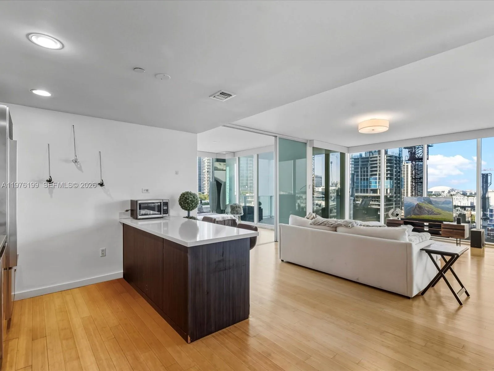 1040 Biscayne Blvd # 1107, Miami, FL 33132 photo 6
