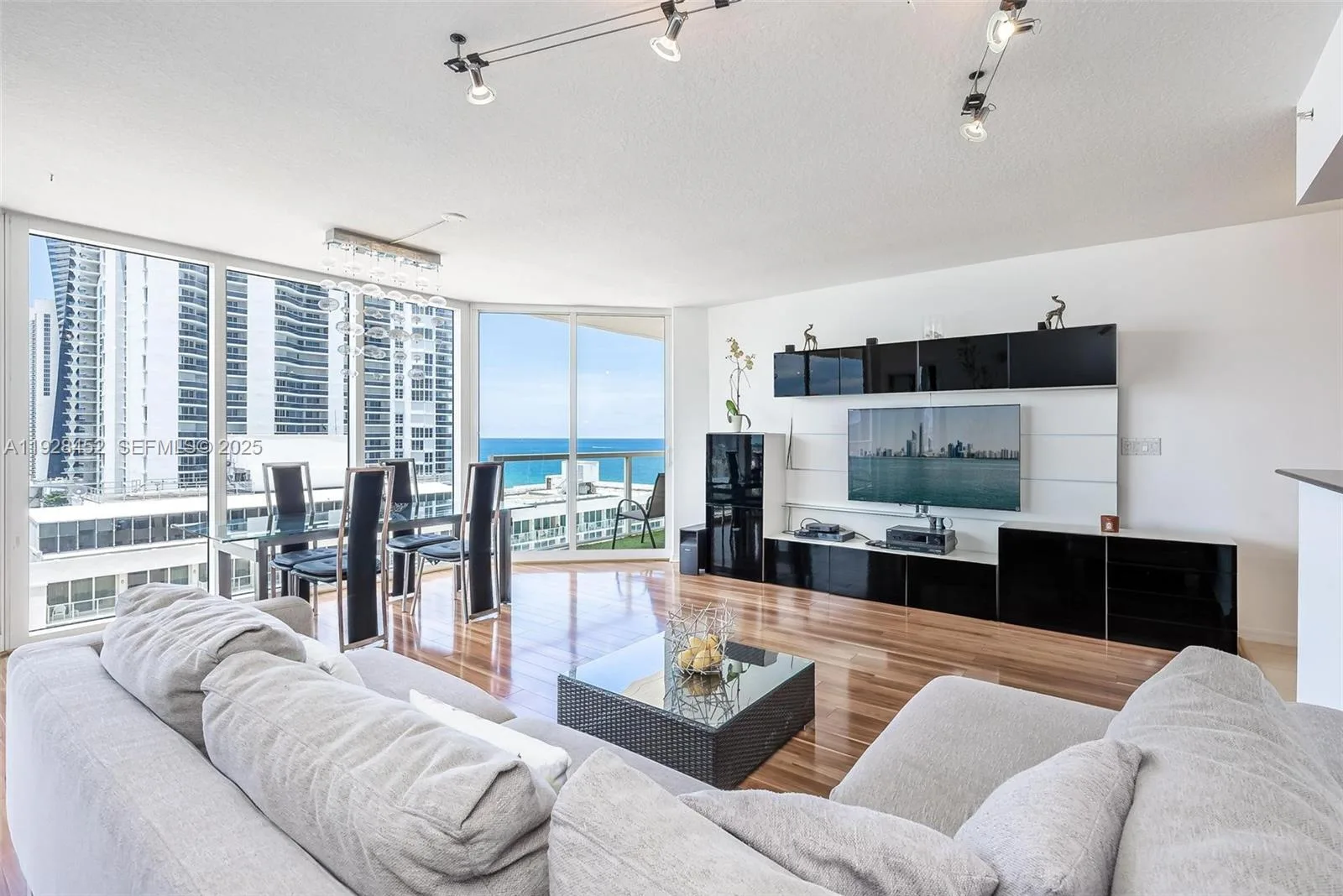 16699 Collins Ave # 1507, Sunny Isles Beach, FL 33160 photo 6