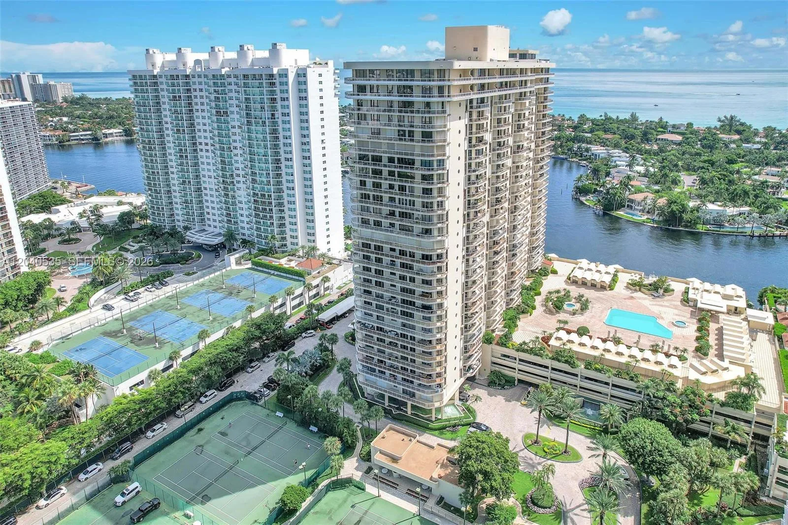 20191 E Country Club Dr # 1805, Aventura, FL 33180
