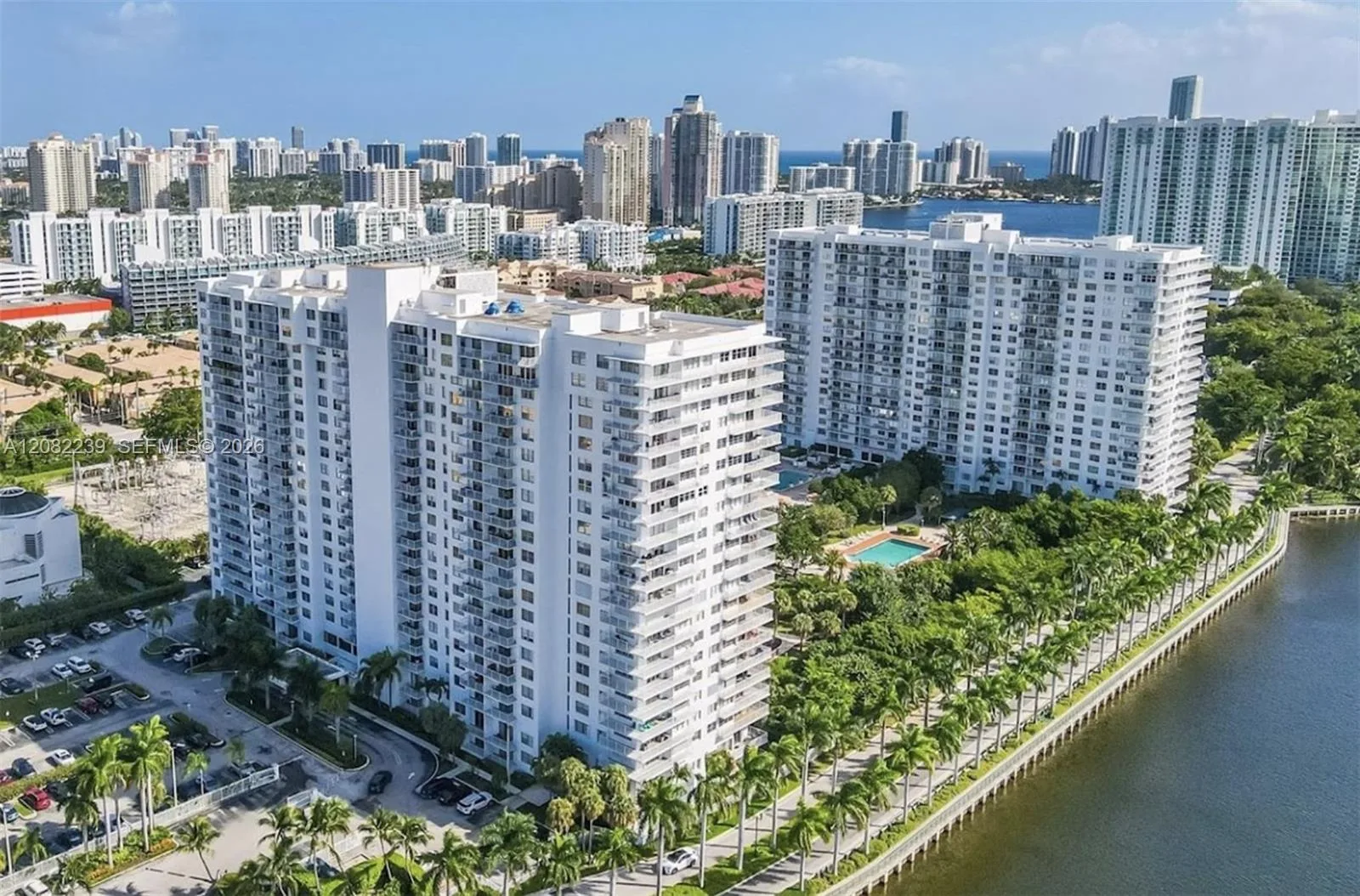 2851 NE 183rd St # 501E, Aventura, FL 33160