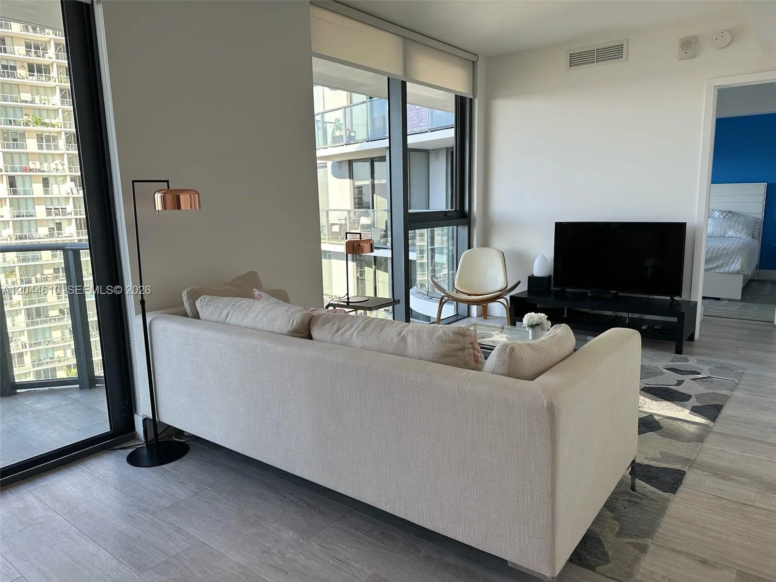 121 NE 34th St # 1915, Miami, FL 33137 photo 3