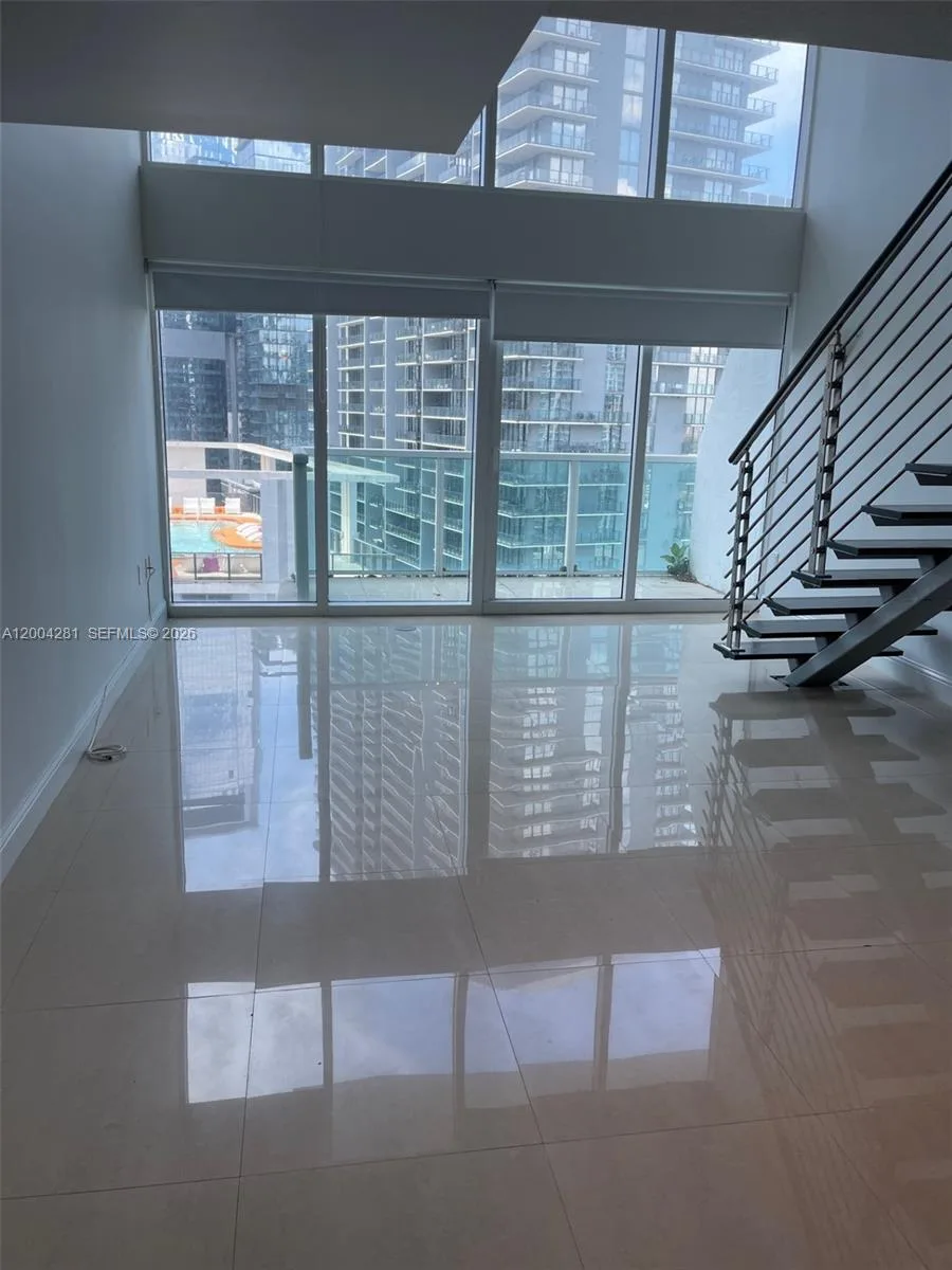 41 SE 5th St # 1614, Miami, FL 33131 photo 5