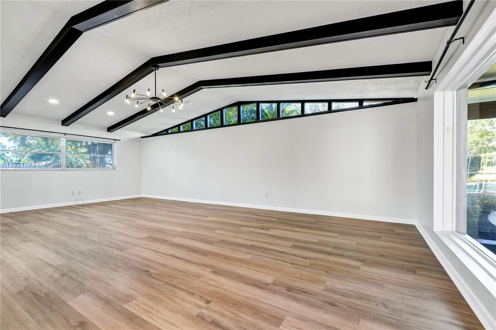 6215 Donegal, Orlando, FL 32819 photo 3