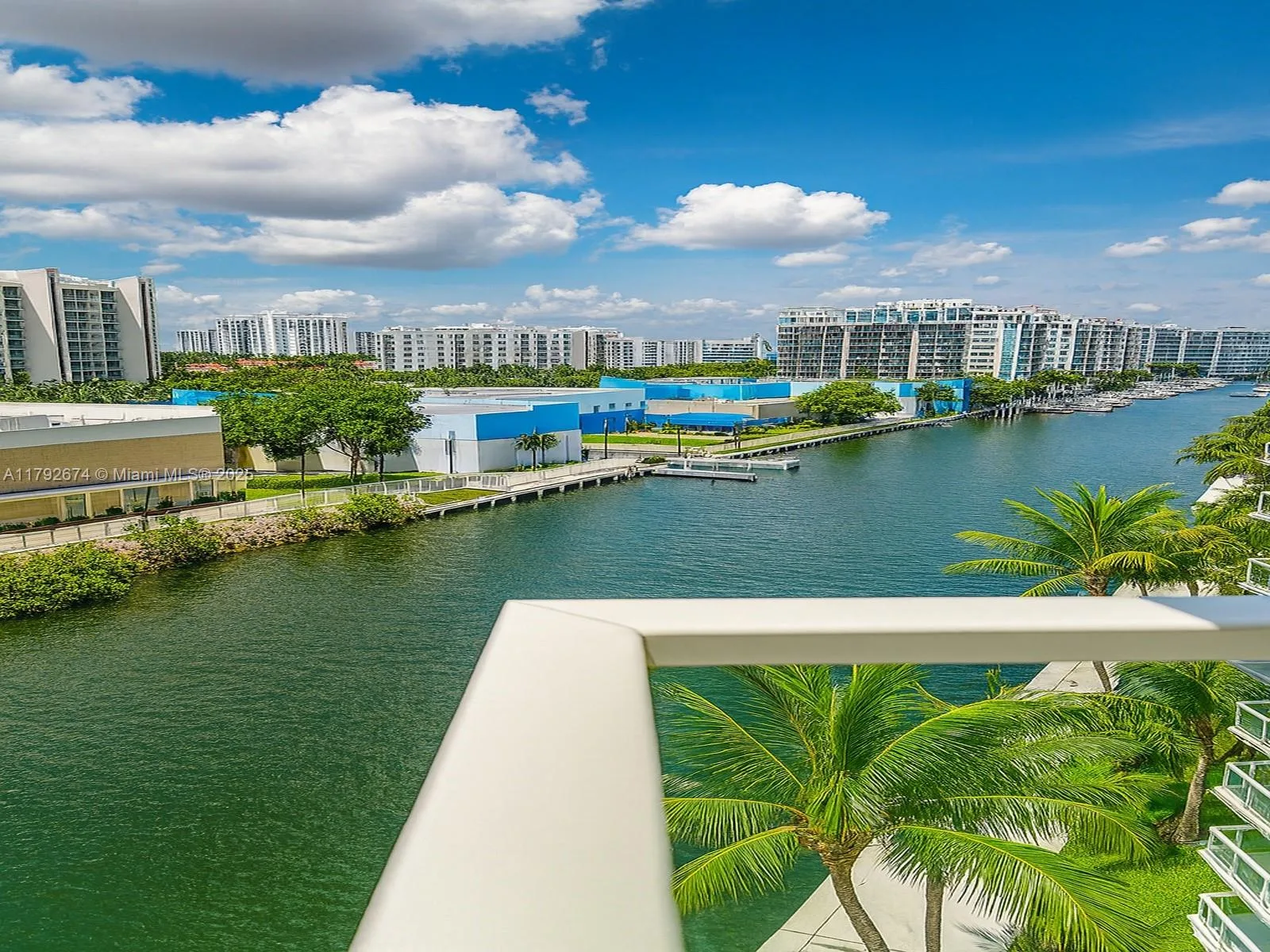 3330 NE 190th St # 716, Aventura, FL 33180 photo 2
