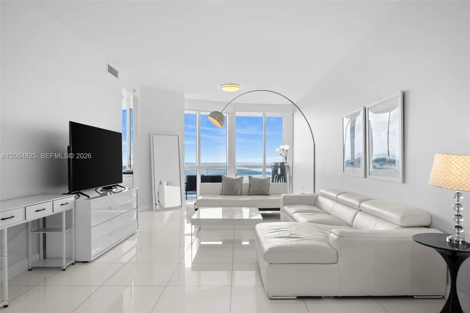 18201 Collins Ave # 4709, Sunny Isles Beach, FL 33160