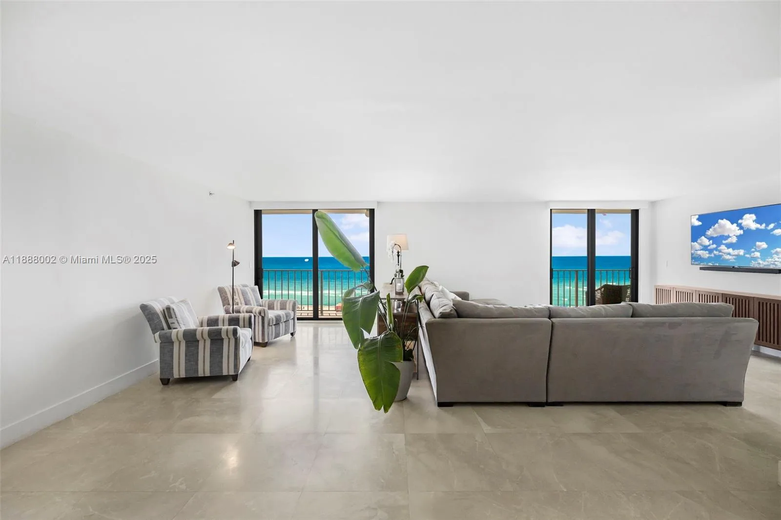 2625 Collins Ave # 907, Miami Beach, FL 33140 photo 5