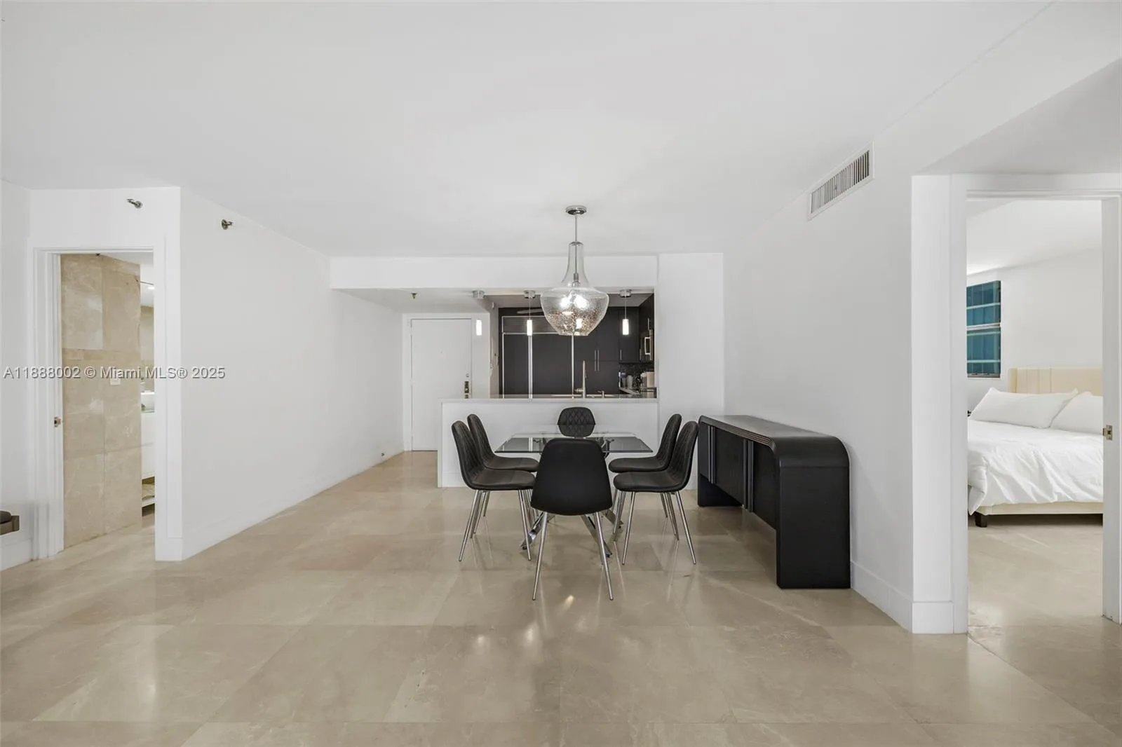 2625 Collins Ave # 907, Miami Beach, FL 33140 photo 9