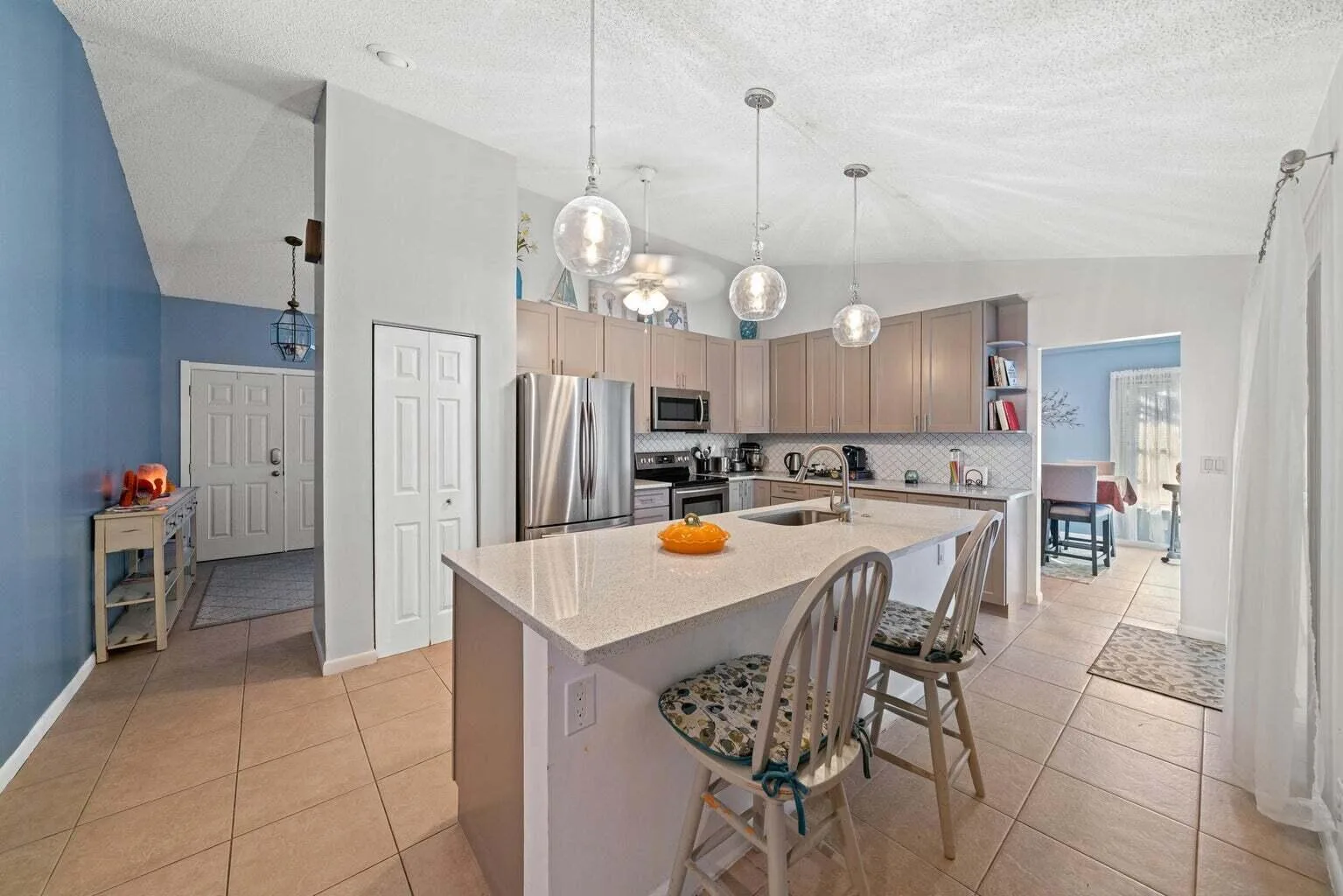 148 Ponce De Leon Street, Royal Palm Beach, FL 33411 photo 3