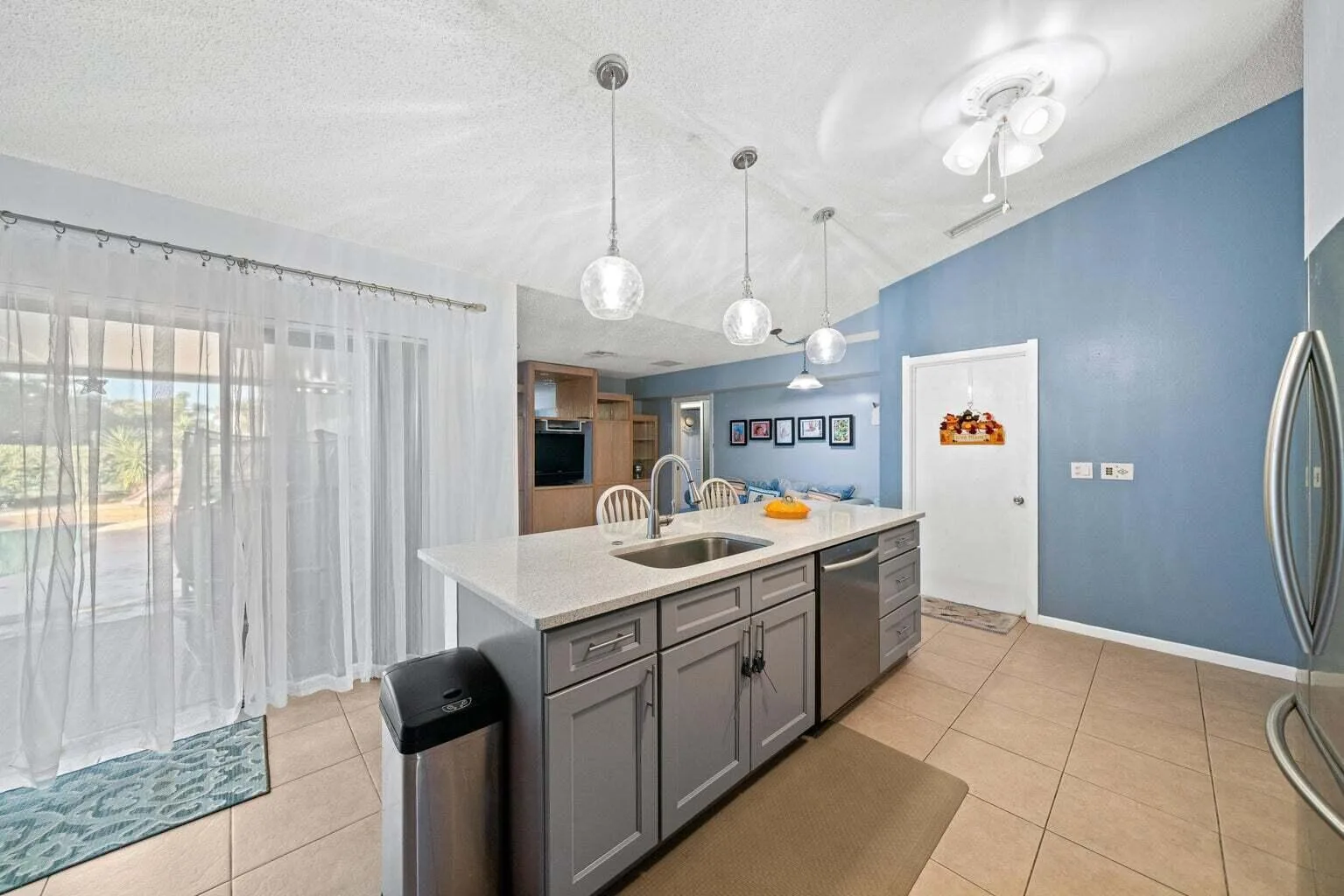 148 Ponce De Leon Street, Royal Palm Beach, FL 33411 photo 4