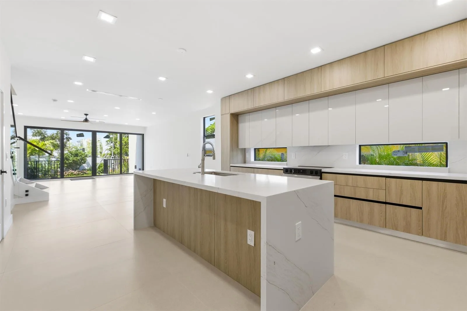 821 SW 1st Street, Fort Lauderdale, FL 33312 photo 9