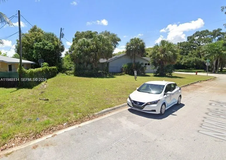 8 NW 8th Ct, Fort Lauderdale, FL 33311 photo 12