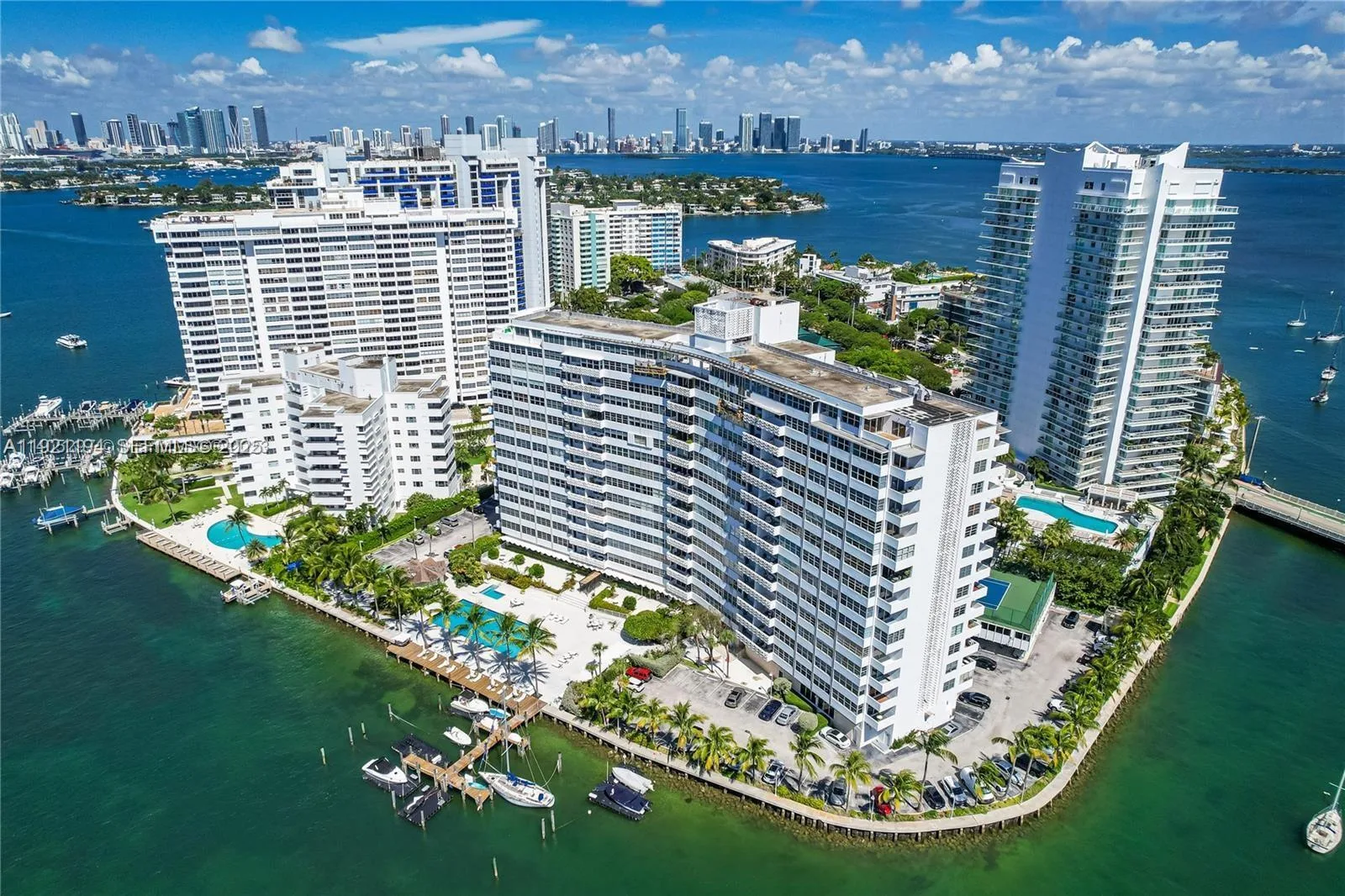 20 E Island Ave # 1415, Miami Beach, FL 33139 photo 3