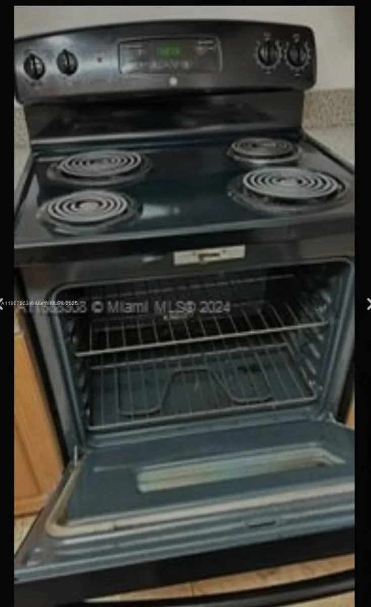 2952 NW 55th Ave # 2D, Lauderhill, FL 33313 photo 4