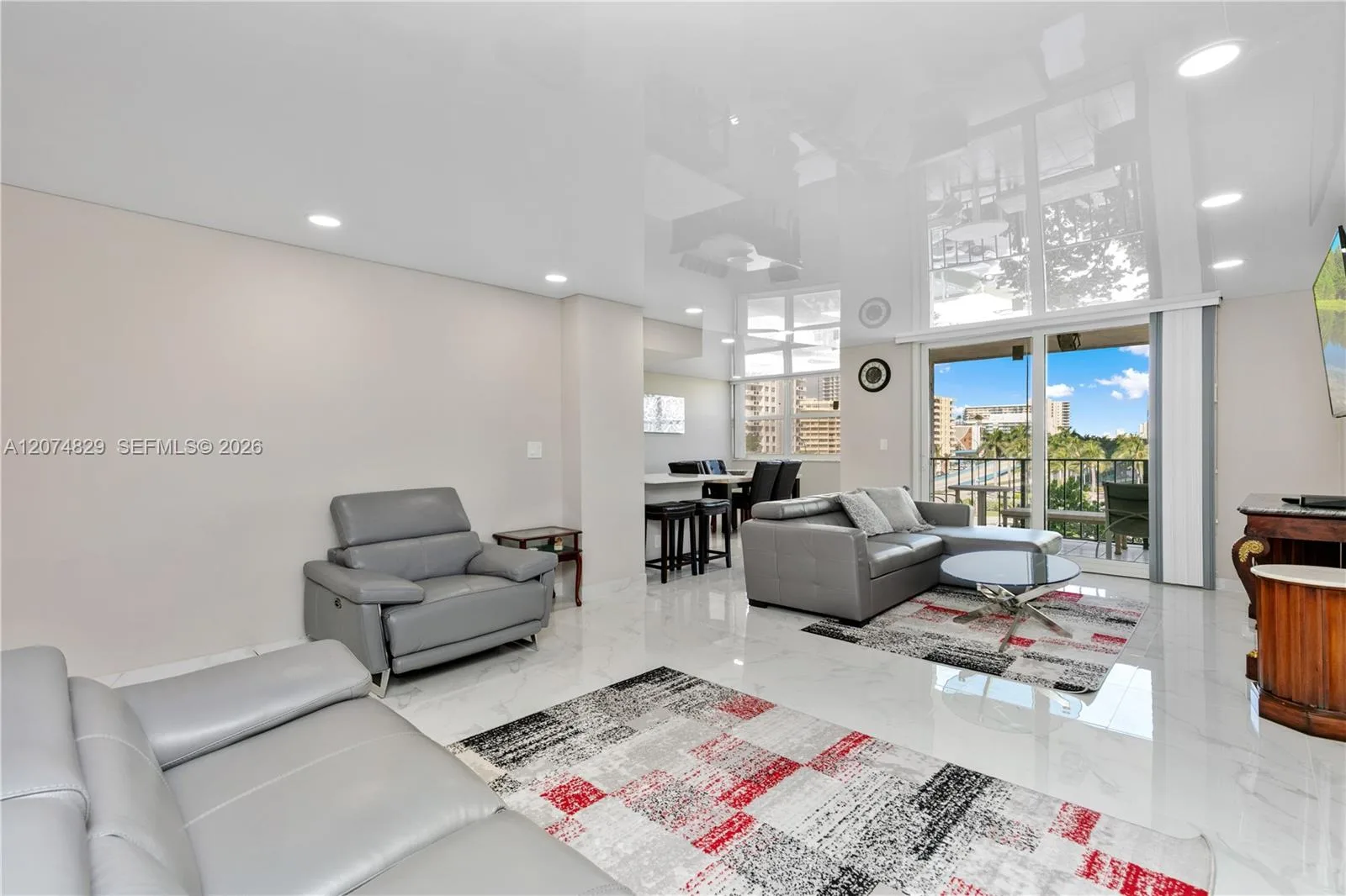 1880 S Ocean Dr # 406, Hallandale Beach, FL 33009