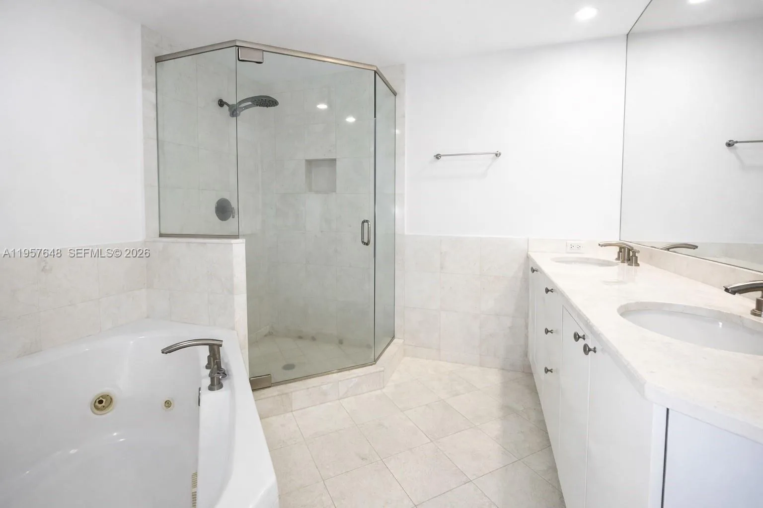 901 Brickell Key Blvd # 1603, Miami, FL 33131 photo 8