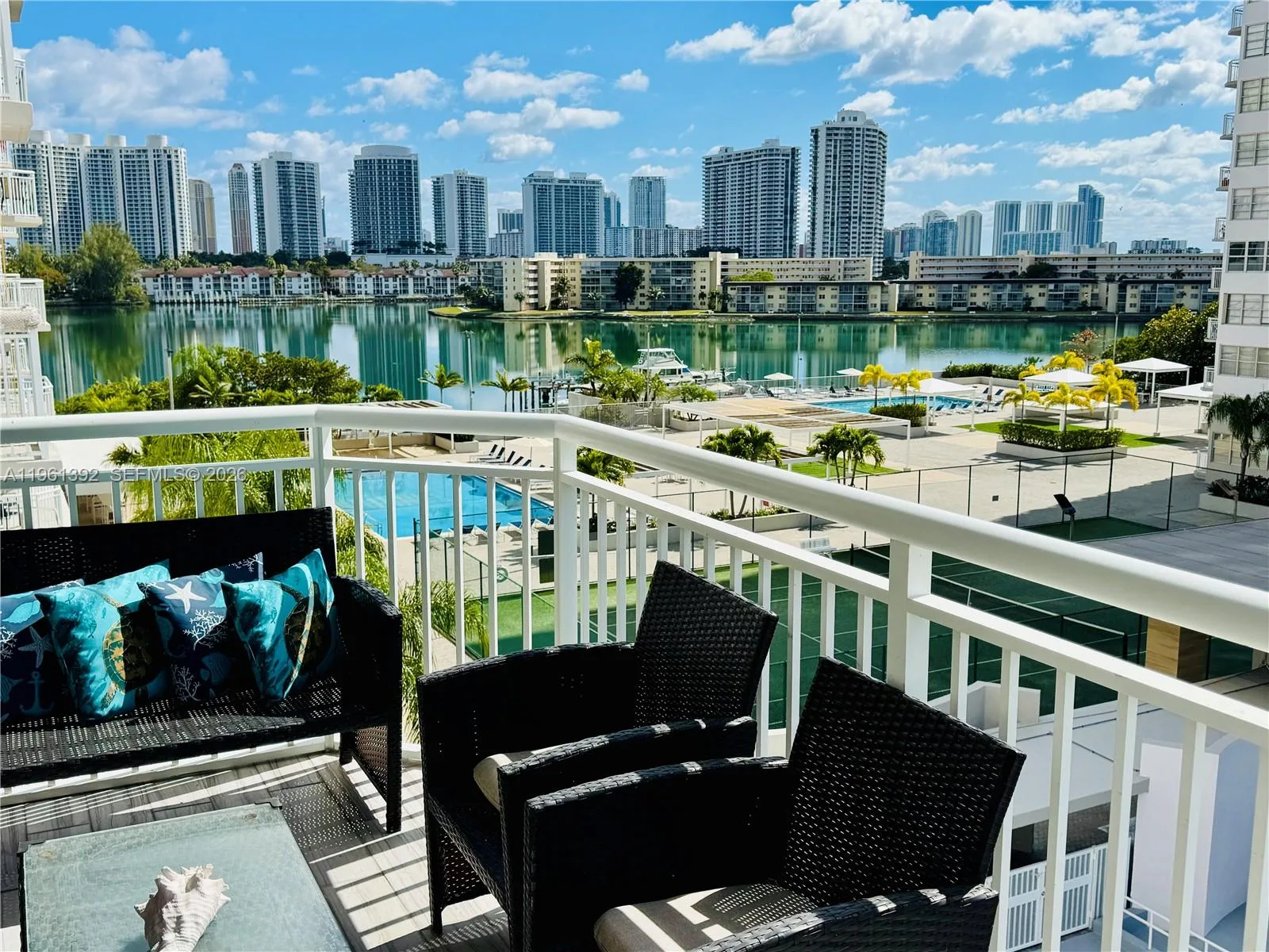 18051 Biscayne Blvd # 503, Aventura, FL 33160