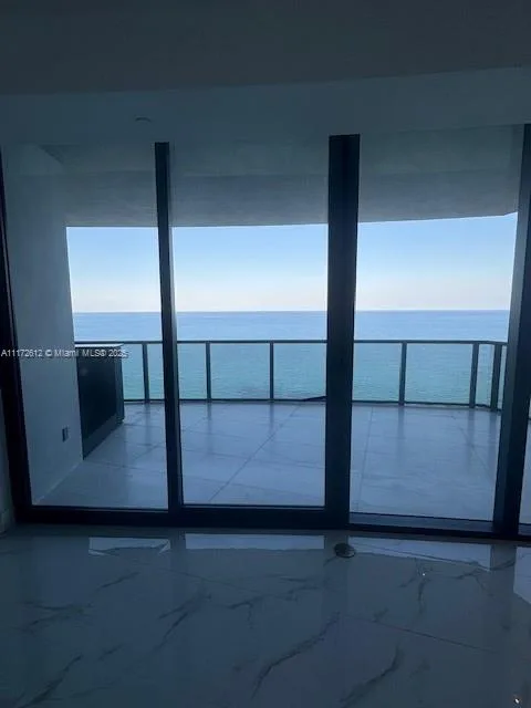 18555 Collins Ave # 2905, Sunny Isles Beach, FL 33160 photo 8