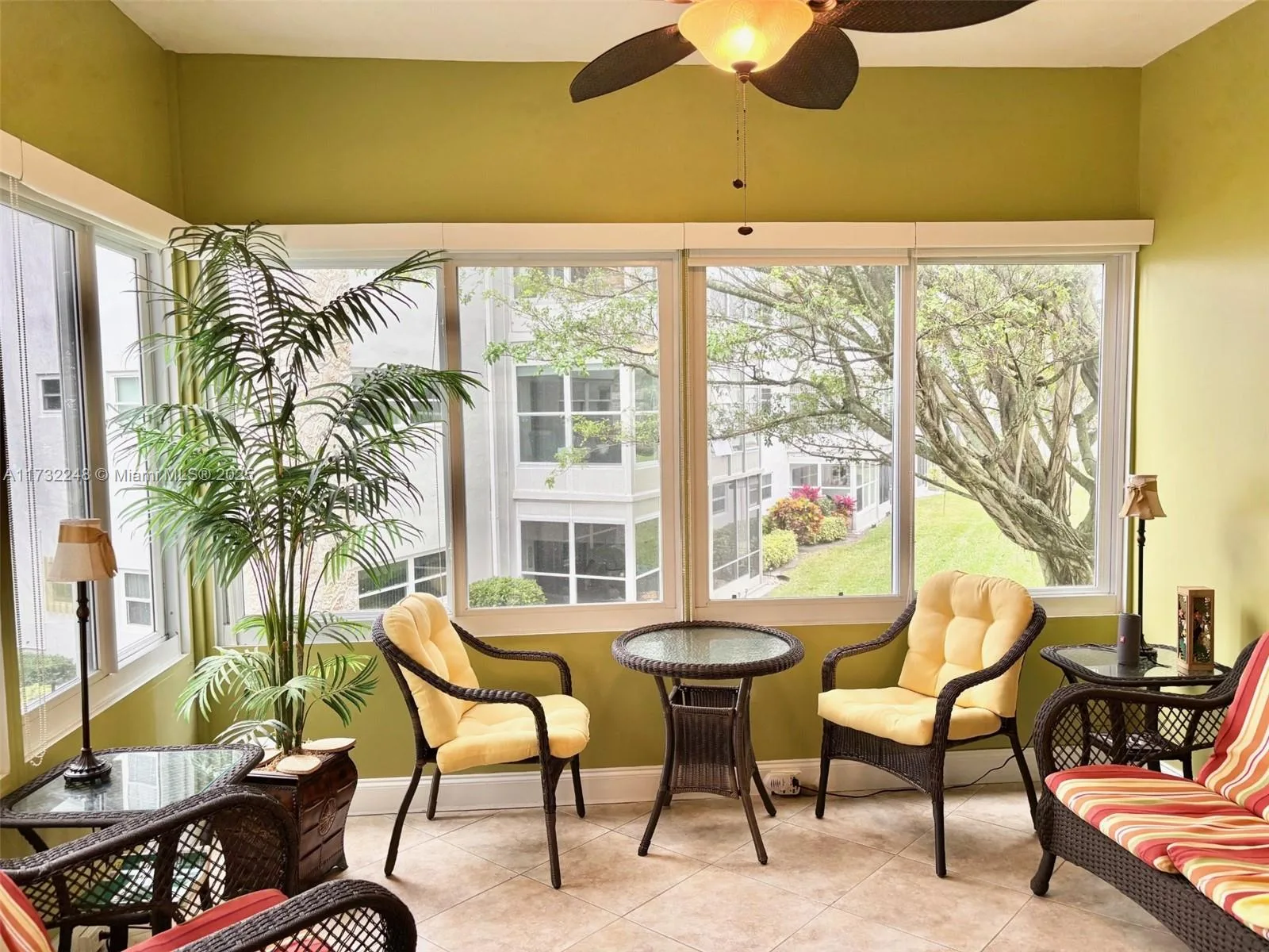 4806 NW 36th St # 501, Lauderdale Lakes, FL 33319 photo 3