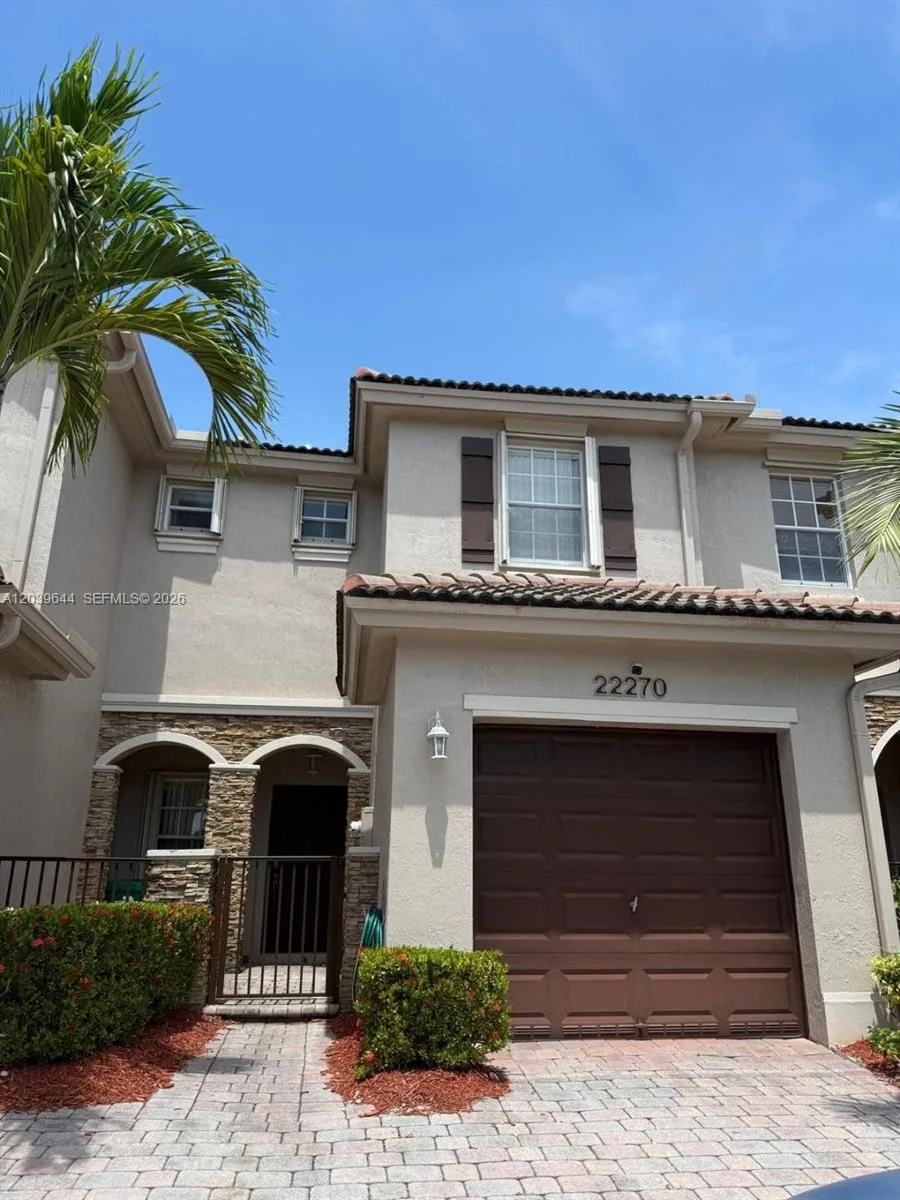 22270 SW 93rd Pl, Cutler Bay, FL 33190