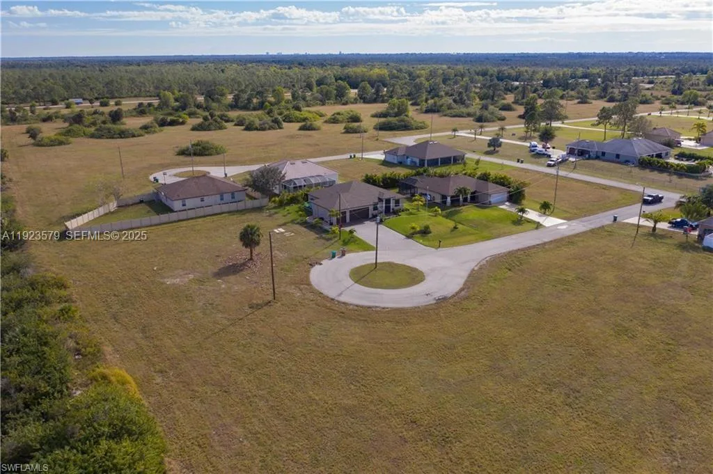 3923 NW 33RD PL, Cape Coral, FL 33993 photo 2