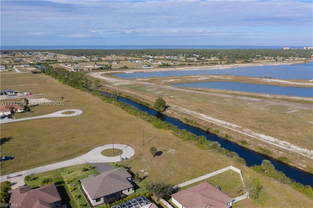 3923 NW 33RD PL, Cape Coral, FL 33993 photo 8
