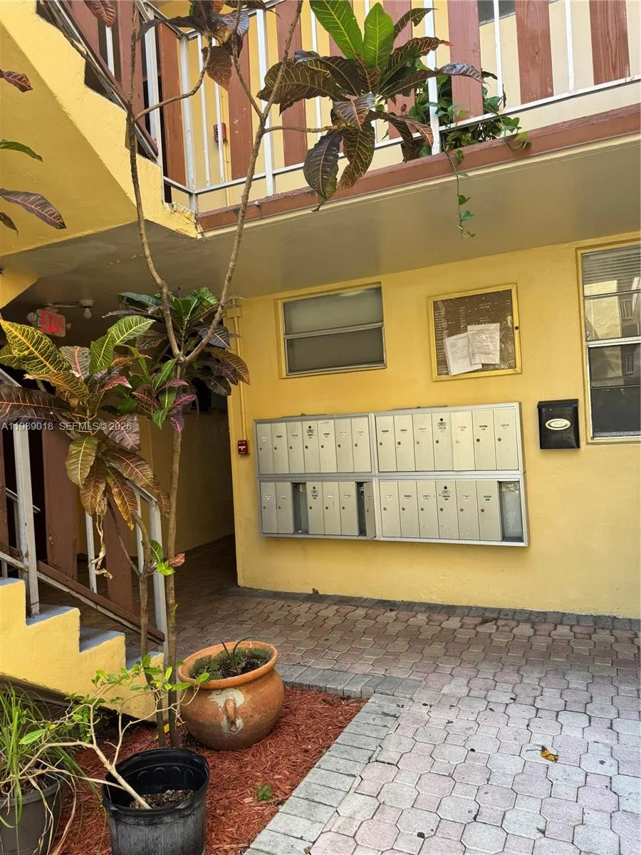 13655 NE 10th Ave # 208, North Miami, FL 33161 photo 11
